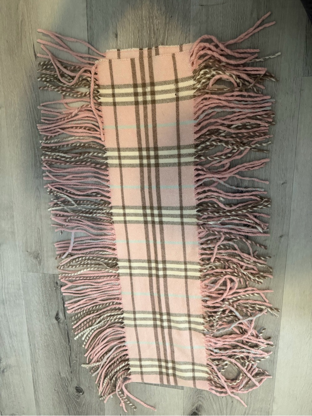 Burberry Pink Cashmere Plaid Check Fringe Scarf - Picture 6 of 7